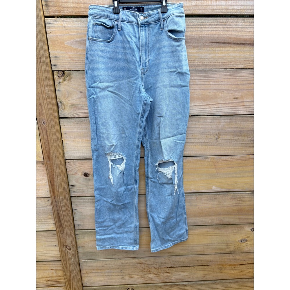Hollister Ultra High-Rise Dad Jean Light Wash Distressed Ripped Size 7R W28 L31